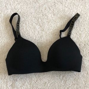 Victoria’s Secret wireless T-shirt bra